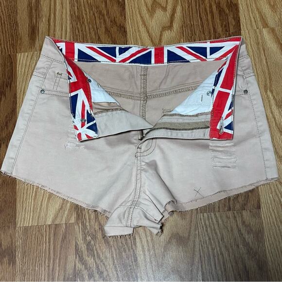 Union Jack Tan Cheeky Cutoff Shorts size 28 waist - Picture 1 of 9